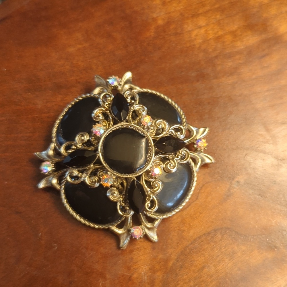 🖤 Vintage Silvertone Black Aurora Borealis Brooch Pin Rhinestones 2" Flaws